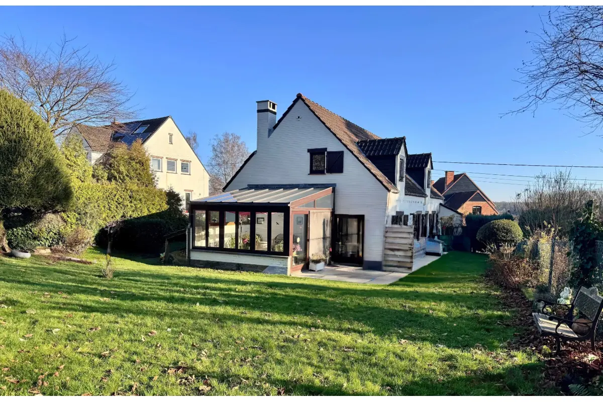 Huis te  huur in Rosières 1331 1850.00€ 3 slaapkamers 170.00m² - Zoekertje 651292