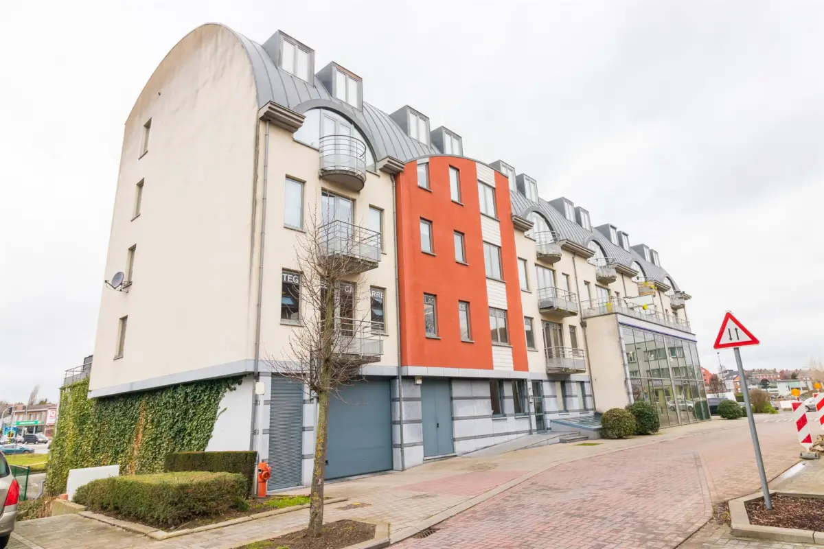 Duplex te  huur in Sint-Stevens-Woluwe 1932 1200.00€ 2 slaapkamers 110.00m² - Zoekertje 651110