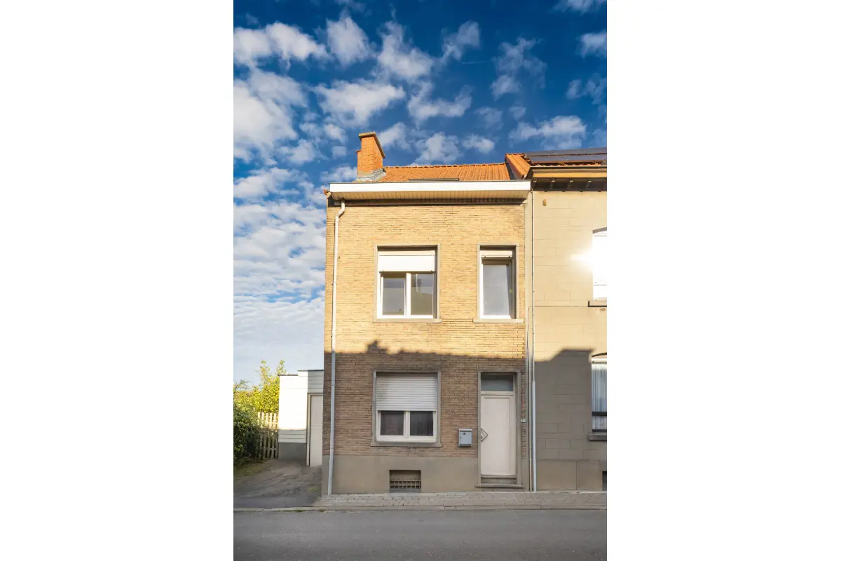 Huis te  in Diegem 1831 340000.00€ 3 slaapkamers 175.00m² - Zoekertje 651965