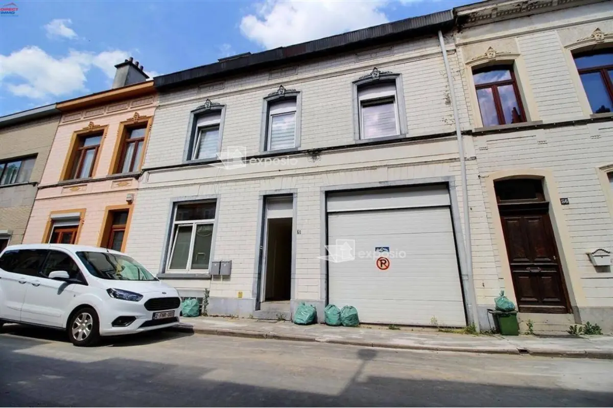 Huis te  koop in Vilvoorde 1800 319000.00€ 4 slaapkamers 425.00m² - Zoekertje 652350