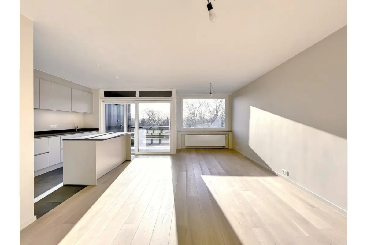 Appartement à louer à Wezembeek-Oppem 1970 1350.00€ 2 chambres 98.00m² - Annonce 652424