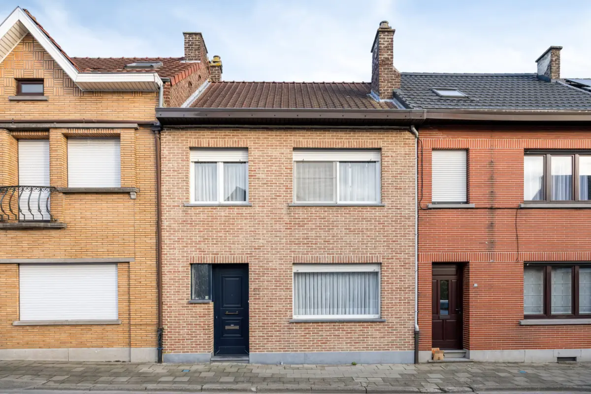 Huis te  in Denderleeuw 9470 359000.00€ 3 slaapkamers 170.00m² - Zoekertje 653595