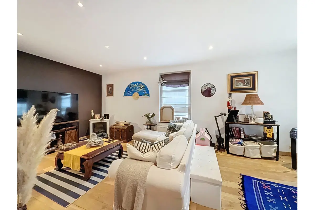 Appartement te  huur in Kraainem 1950 1800.00€ 3 slaapkamers 148.00m² - Zoekertje 653491