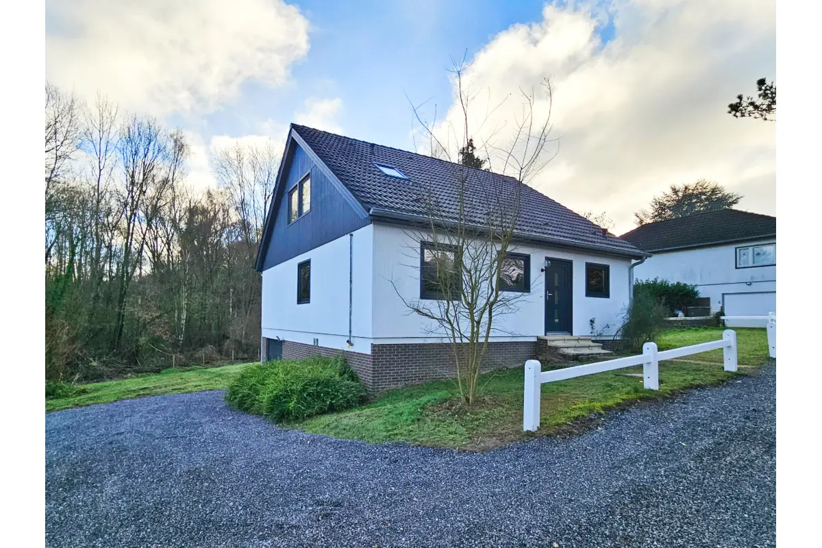 Huis te  huur in Waver 1300 1800.00€ 3 slaapkamers 169.00m² - Zoekertje 653602