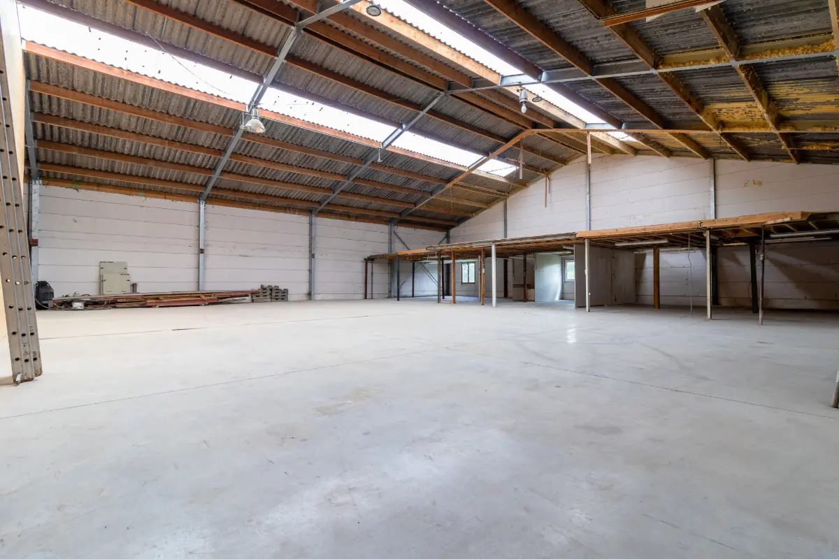 Handelszaak te  huur in Perwijs 1360 2000.00€  slaapkamers 470.00m² - Zoekertje 653468