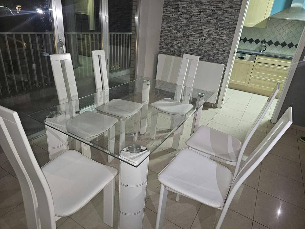 Appartement à louer à Leeuw-Saint-Pierre 1600 400.00€ 1 chambres 120.00m² - Annonce 654316