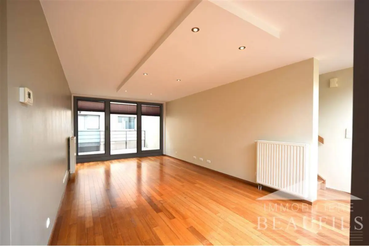 Appartement à louer à Nivelles 1400 1150.00€ 3 chambres 125.00m² - Annonce 653902