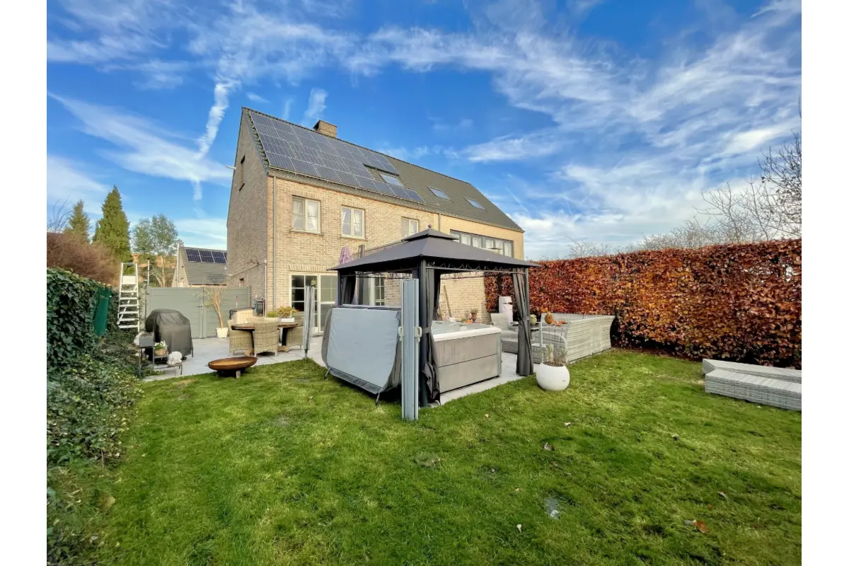 Maison à vendre à Halle 1500 555000.00€ 4 chambres 218.00m² - Annonce 654634