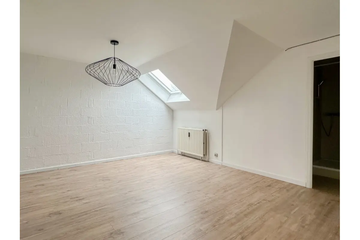 Commerce à louer à Waterloo 1410 1660.00€  chambres 95.00m² - Annonce 654664