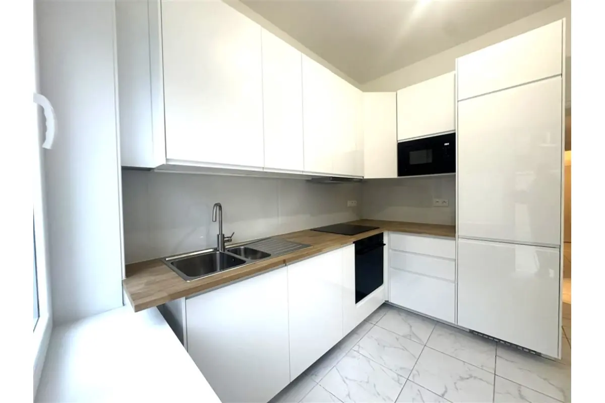 Appartement à  à Jette 1090 1100.00€ 1 chambres 71.00m² - Annonce 654911