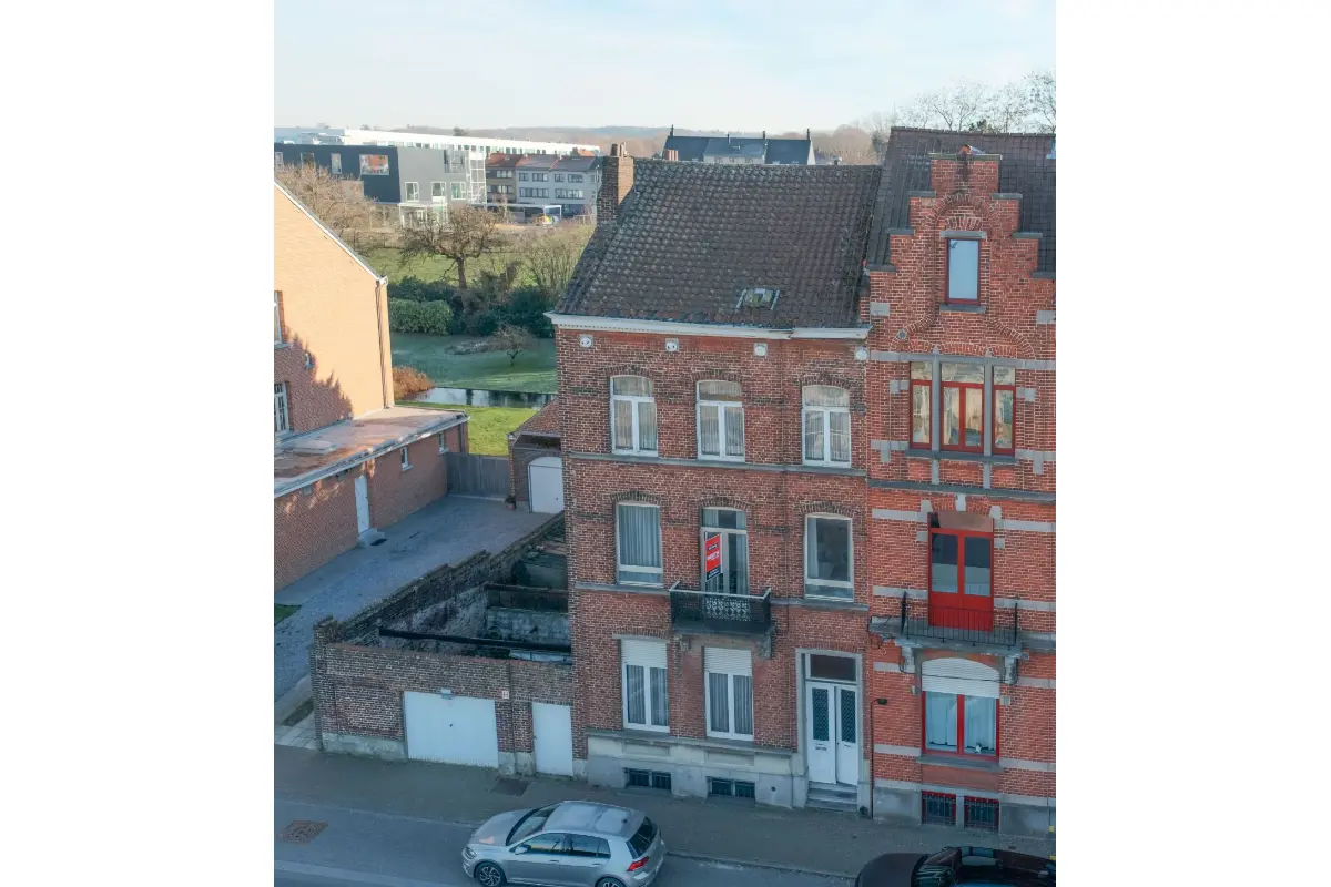 Kasteel te  koop in Hal 1500 540000.00€ 5 slaapkamers 310.00m² - Zoekertje 654993
