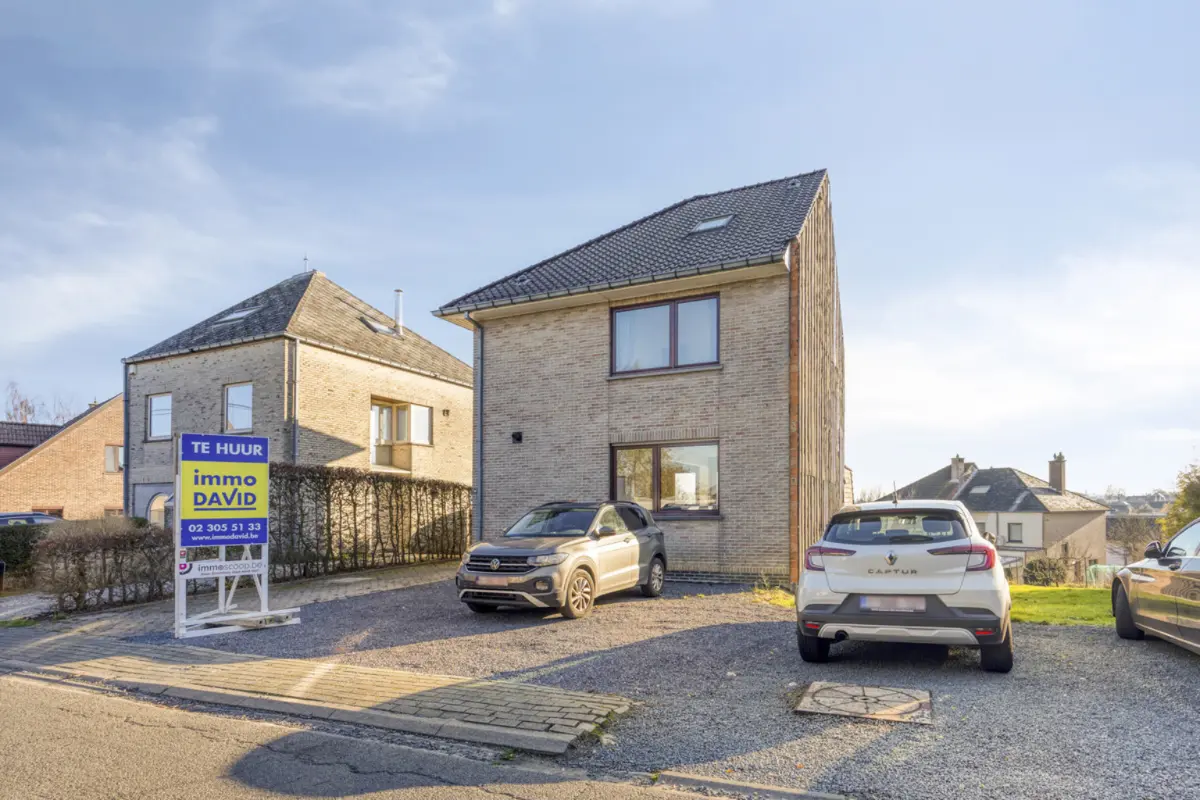 Huis te  huur in Asse 1730 1975.00€ 4 slaapkamers 228.00m² - Zoekertje 655296