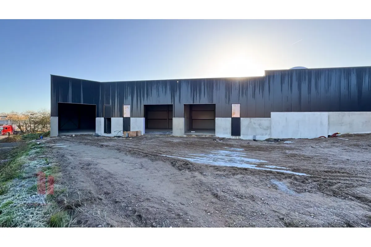 Handelszaak te  huur in Zellik 1731 2250.00€  slaapkamers 235.00m² - Zoekertje 655901