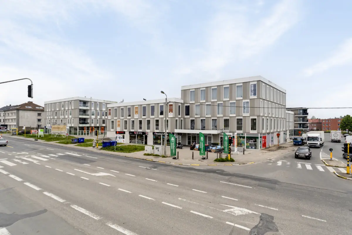 Handelszaak te  koop in Sint-Pieters-Leeuw 1600 954112.00€  slaapkamers 392.00m² - Zoekertje 656016