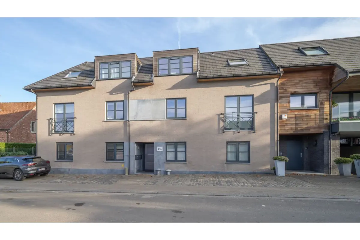 Appartement te  koop in Sint-Genesius-Rode 1640 375000.00€ 2 slaapkamers 96.00m² - Zoekertje 656431