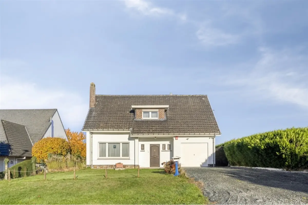 Maison à  à Asse 1730 385000.00€ 3 chambres 147.00m² - Annonce 657437