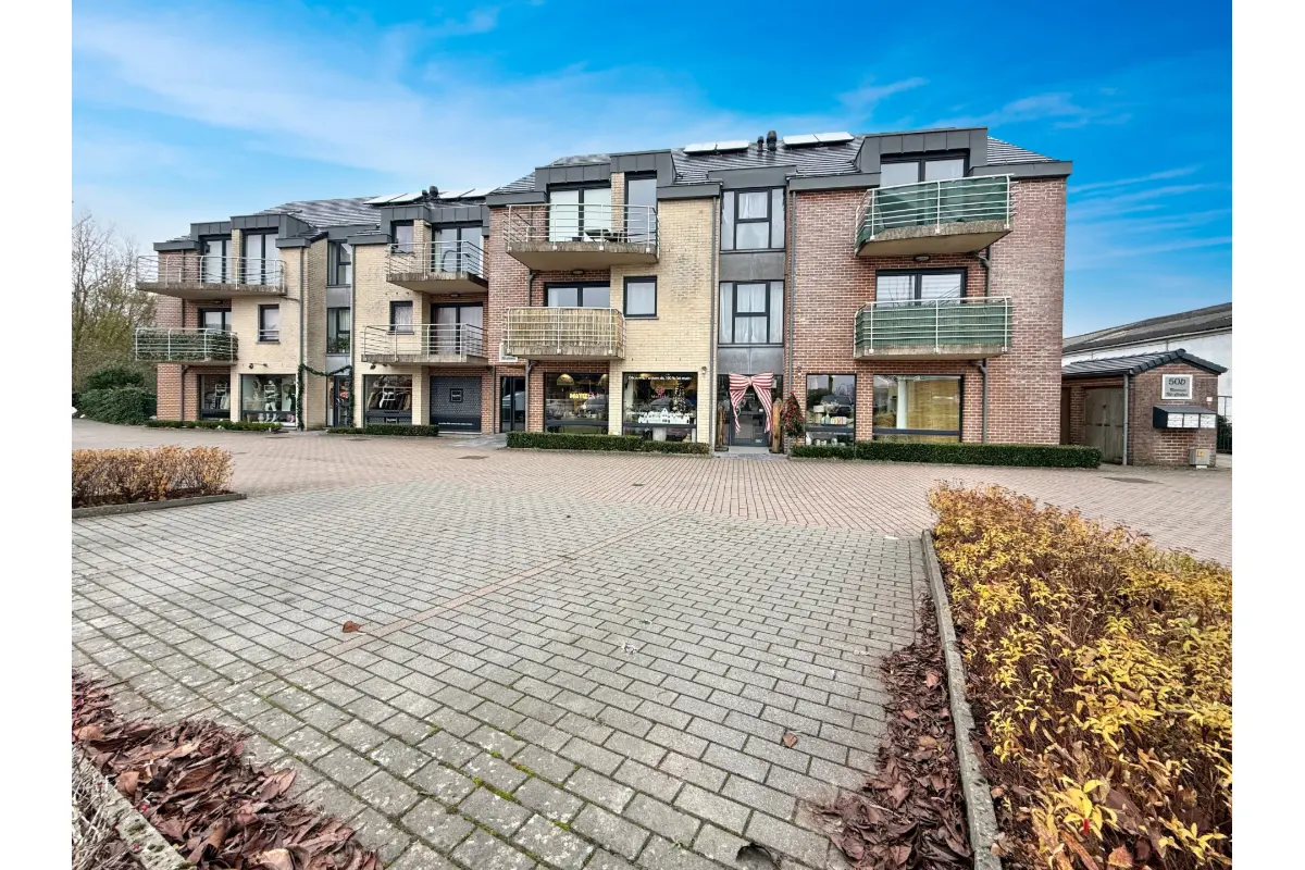 Commerce à  à Mont-Saint-Guibert 1435 330000.00€  chambres 65.00m² - Annonce 712449