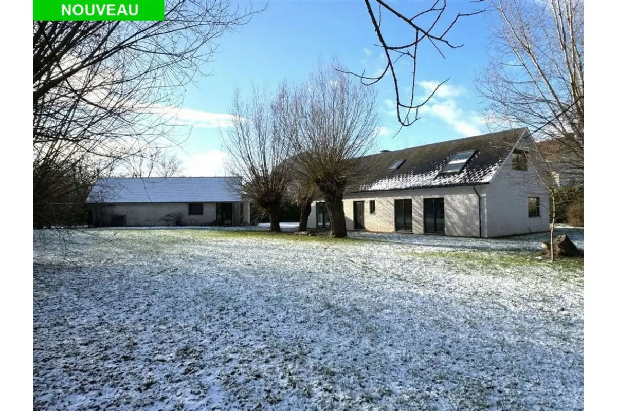 Maison à  à Walhain 1457 590000.00€ 5 chambres 213.00m² - Annonce 658314