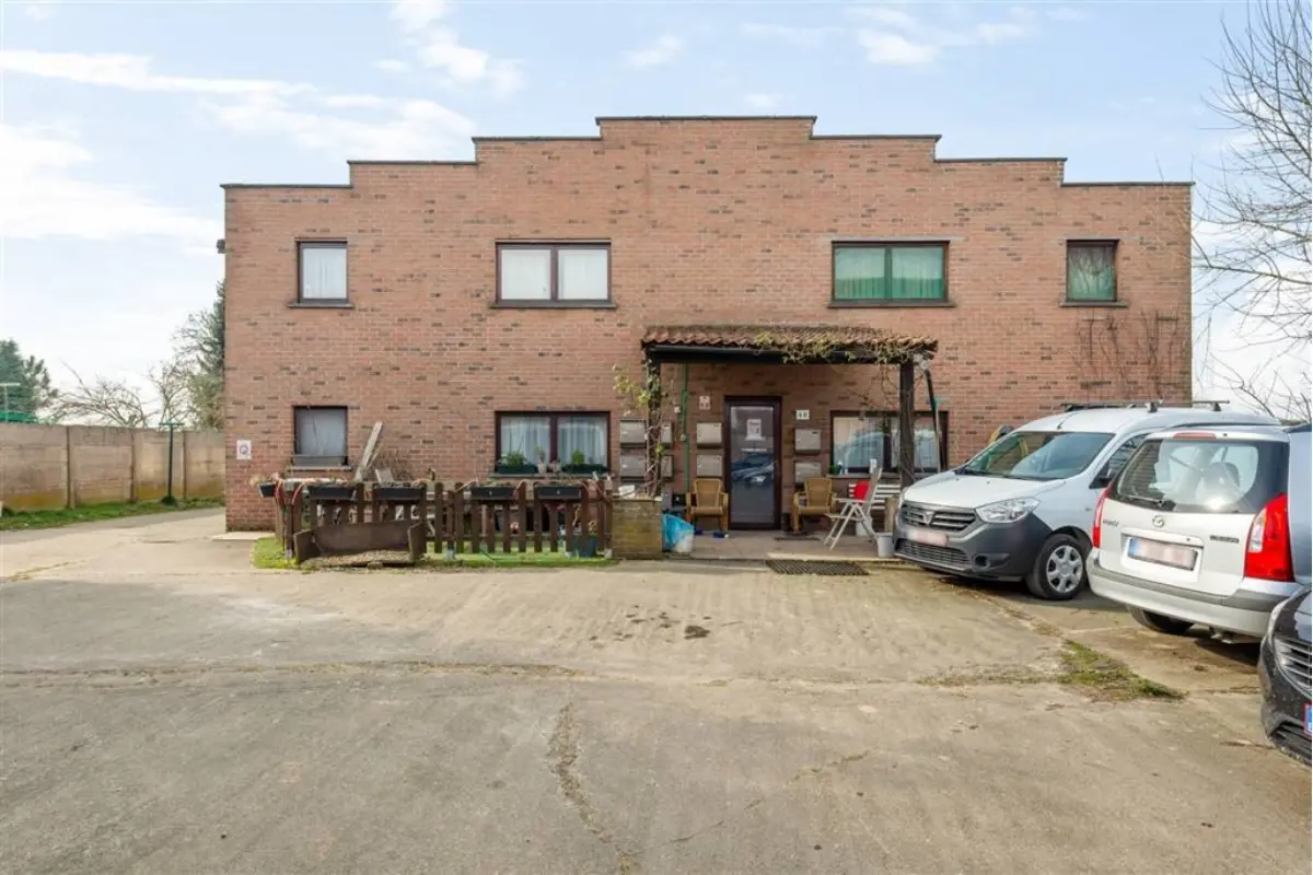 Appartementsgebouw te  koop in Berg 1910 1250000.00€ 18 slaapkamers 981.00m² - Zoekertje 658216