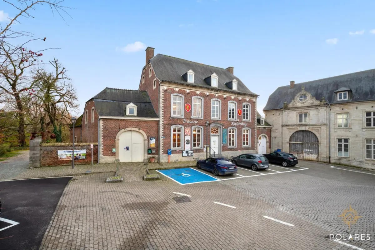 Handelszaak te  huur in Hoegaarden 3320 3850.00€  slaapkamers m² - Zoekertje 659319