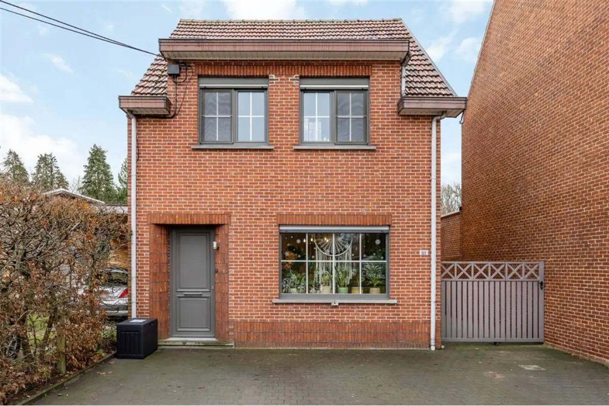 Huis te  koop in Zichem 3271 299000.00€ 3 slaapkamers 140.00m² - Zoekertje 659553