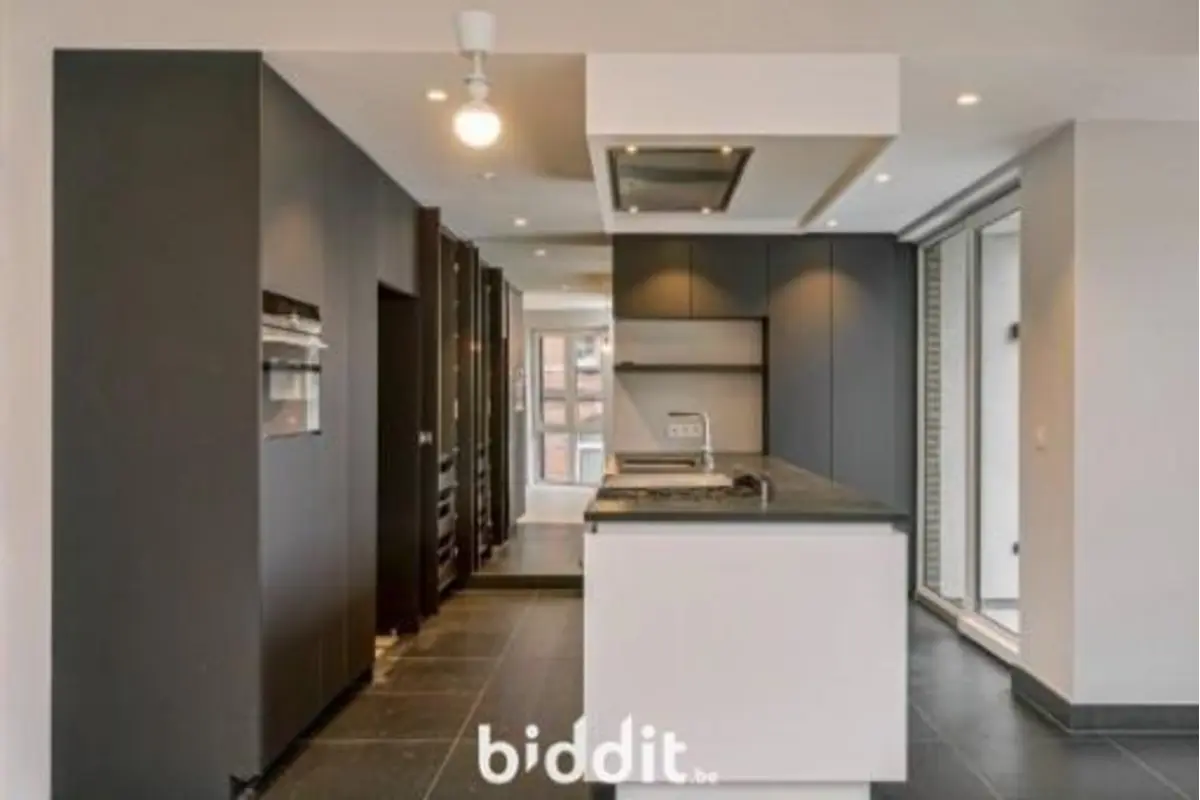 Duplex à vendre à Halle 1500 320000.00€ 2 chambres m² - Annonce 659463