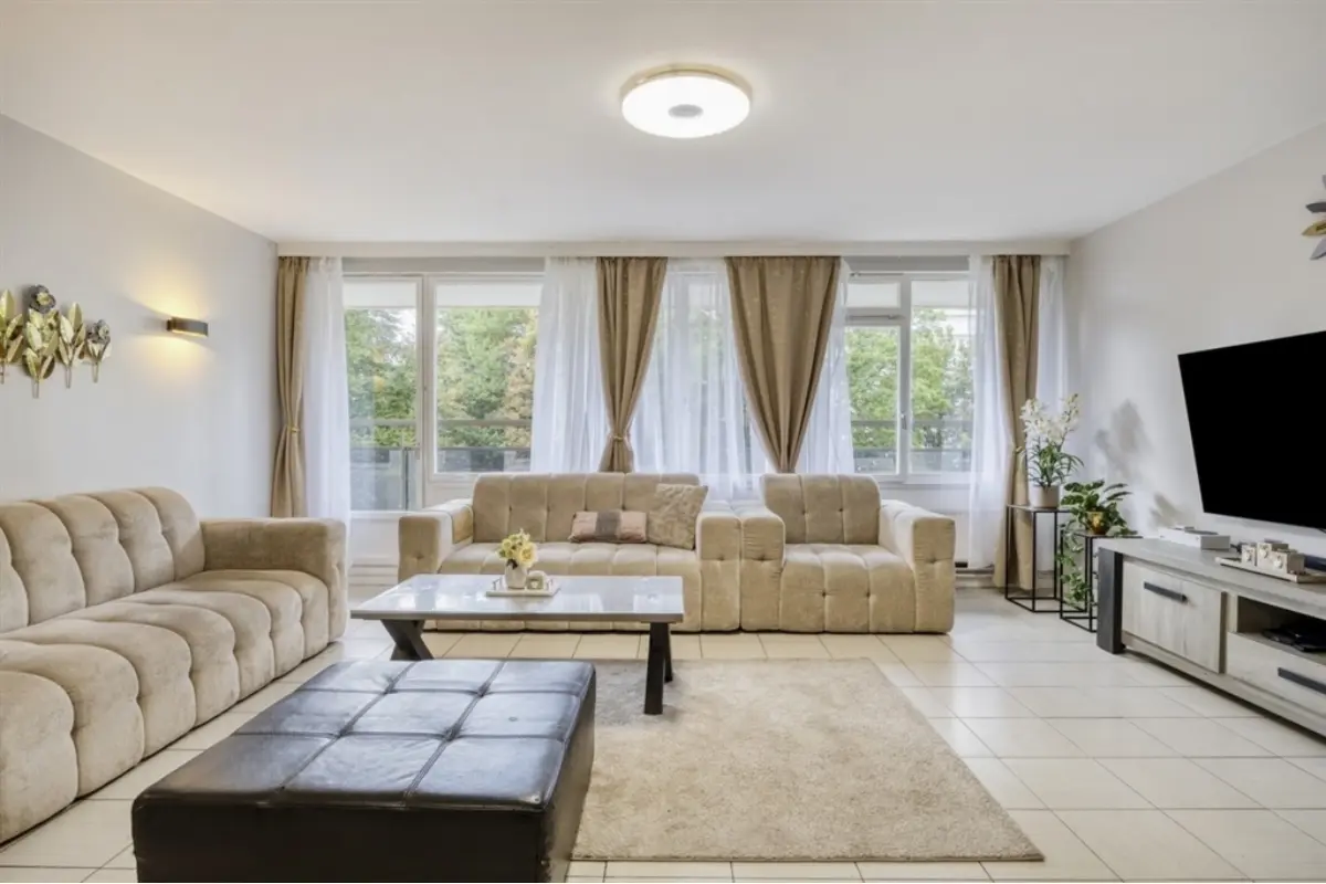 Appartement à  à Jette 1090 270000.00€ 3 chambres 104.00m² - Annonce 658983