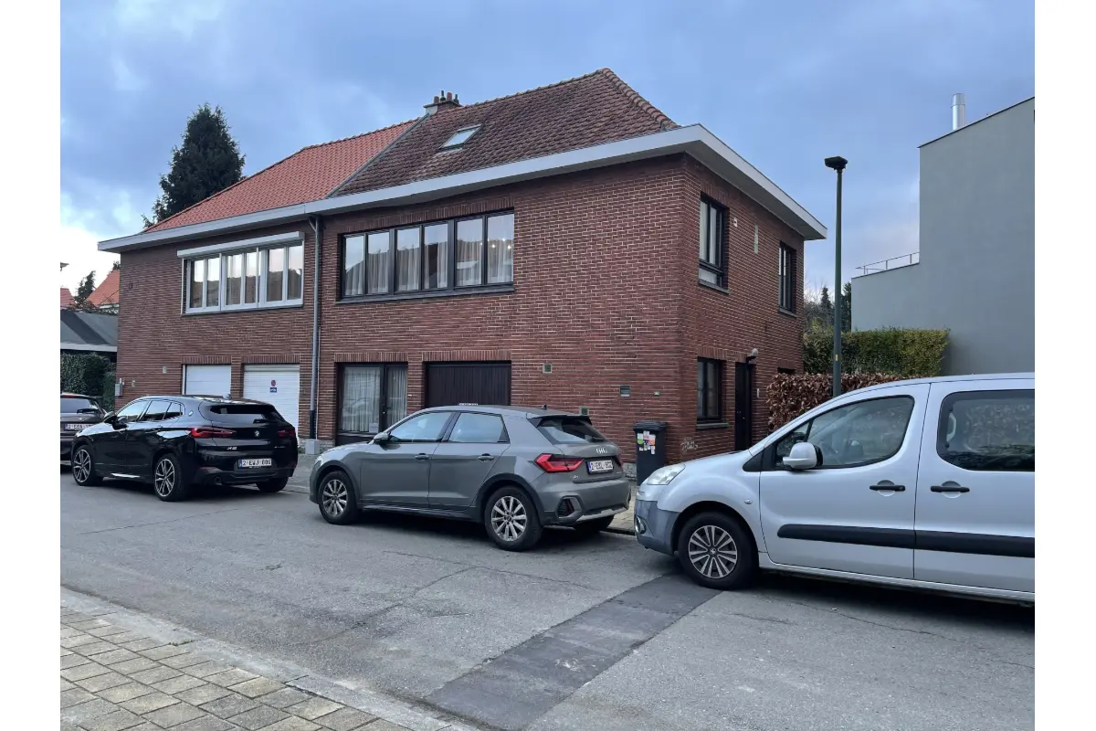 Huis te  huur in Wezembeek-Oppem 1970 1500.00€ 2 slaapkamers 100.00m² - Zoekertje 658990