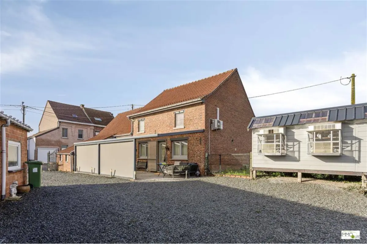 Maison à vendre à Vollezele 1570 60000.00€ 3 chambres 157.00m² - Annonce 660436