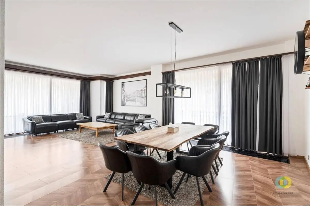 Huis te  koop in Vilvoorde 1800 575000.00€ 4 slaapkamers 322.00m² - Zoekertje 660528