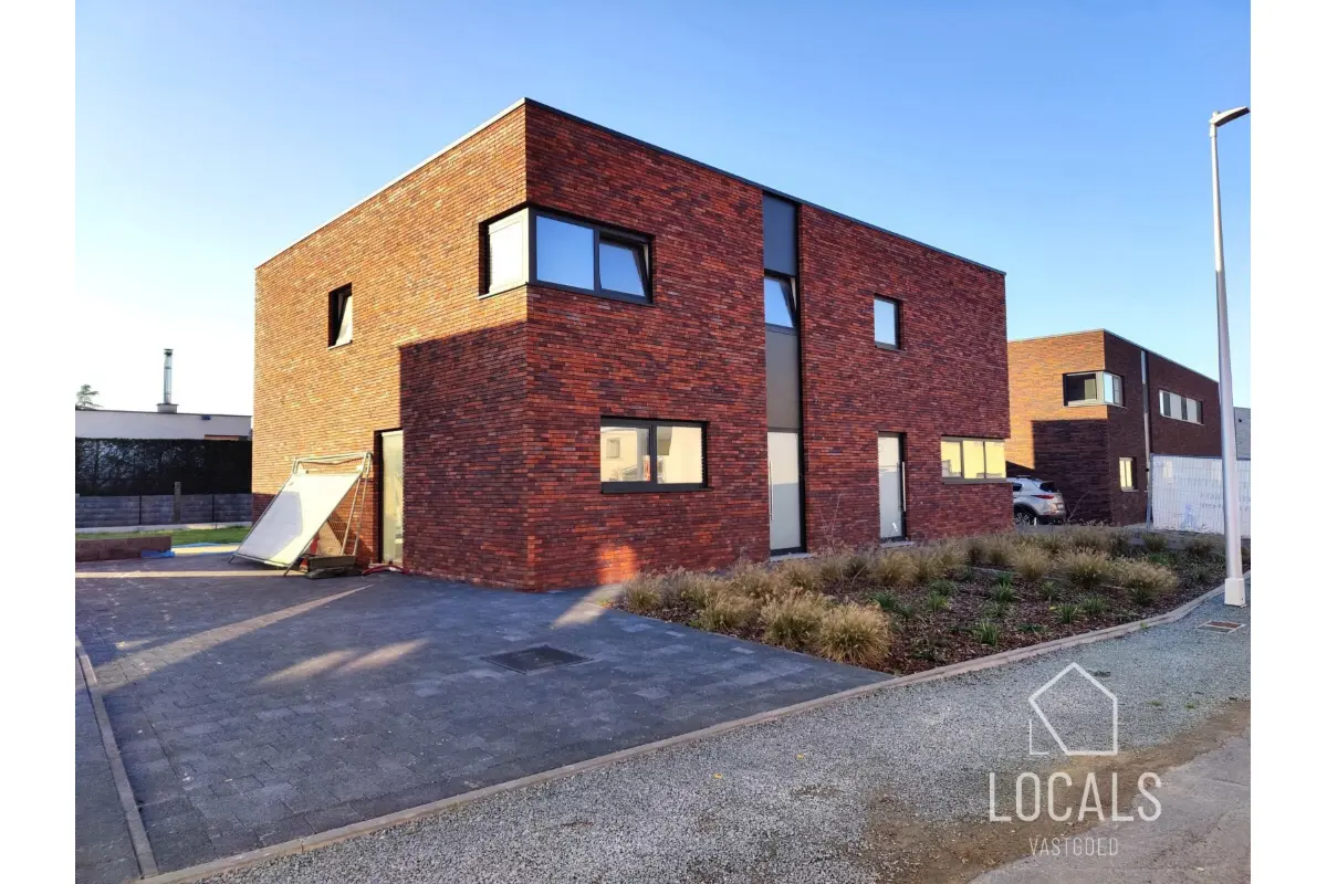 Huis te  koop in Liedekerke 1770 448404.00€ 3 slaapkamers 154.00m² - Zoekertje 660628