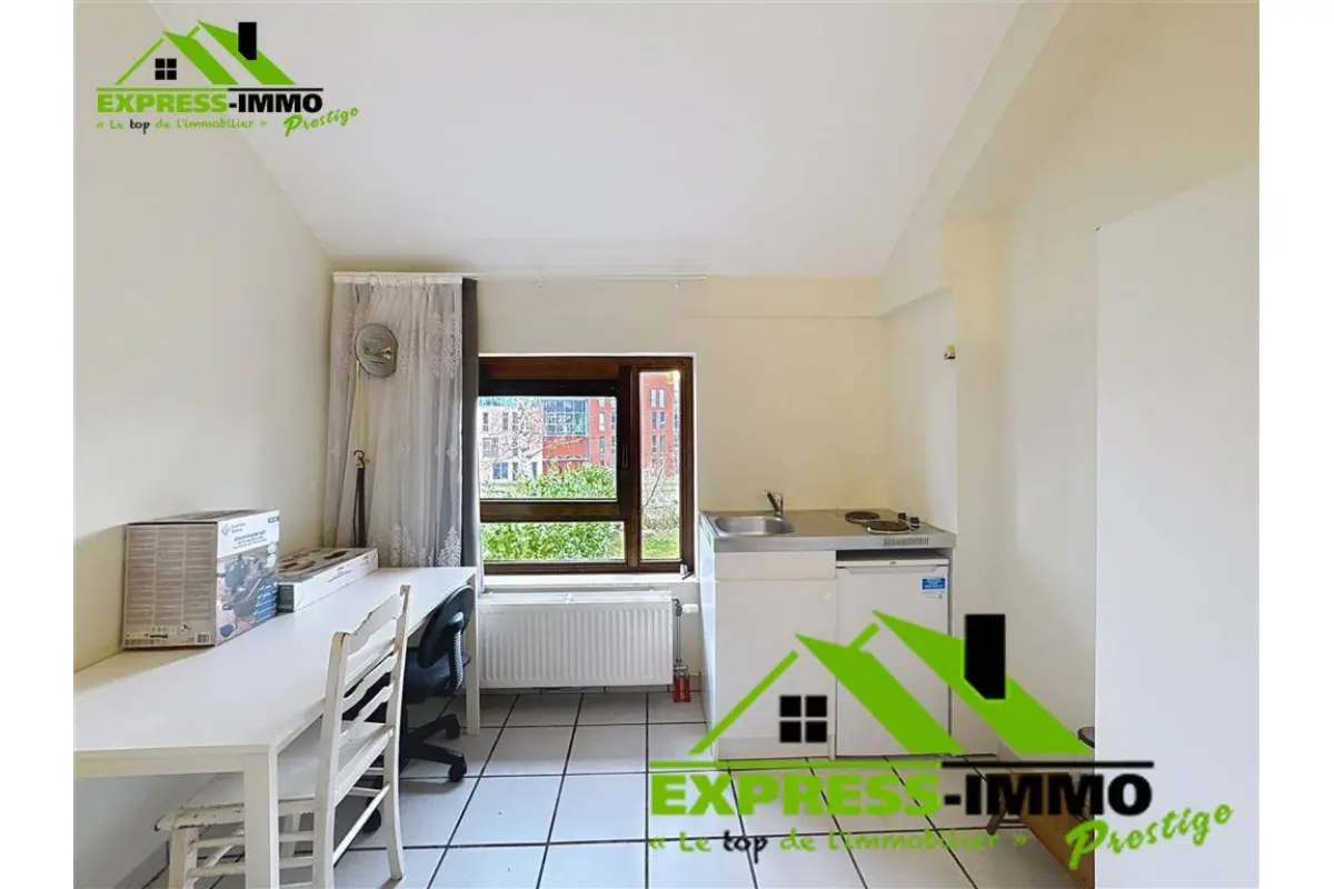 Appartement à louer à Louvain-la-Neuve 1348 675.00€  chambres 20.00m² - Annonce 661755