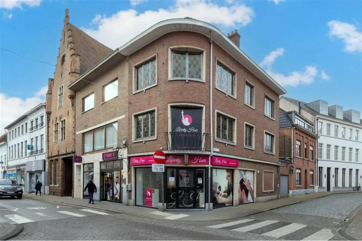 Handelszaak te  koop in Diest 3290 375000.00€ 2 slaapkamers 200.00m² - Zoekertje 661001