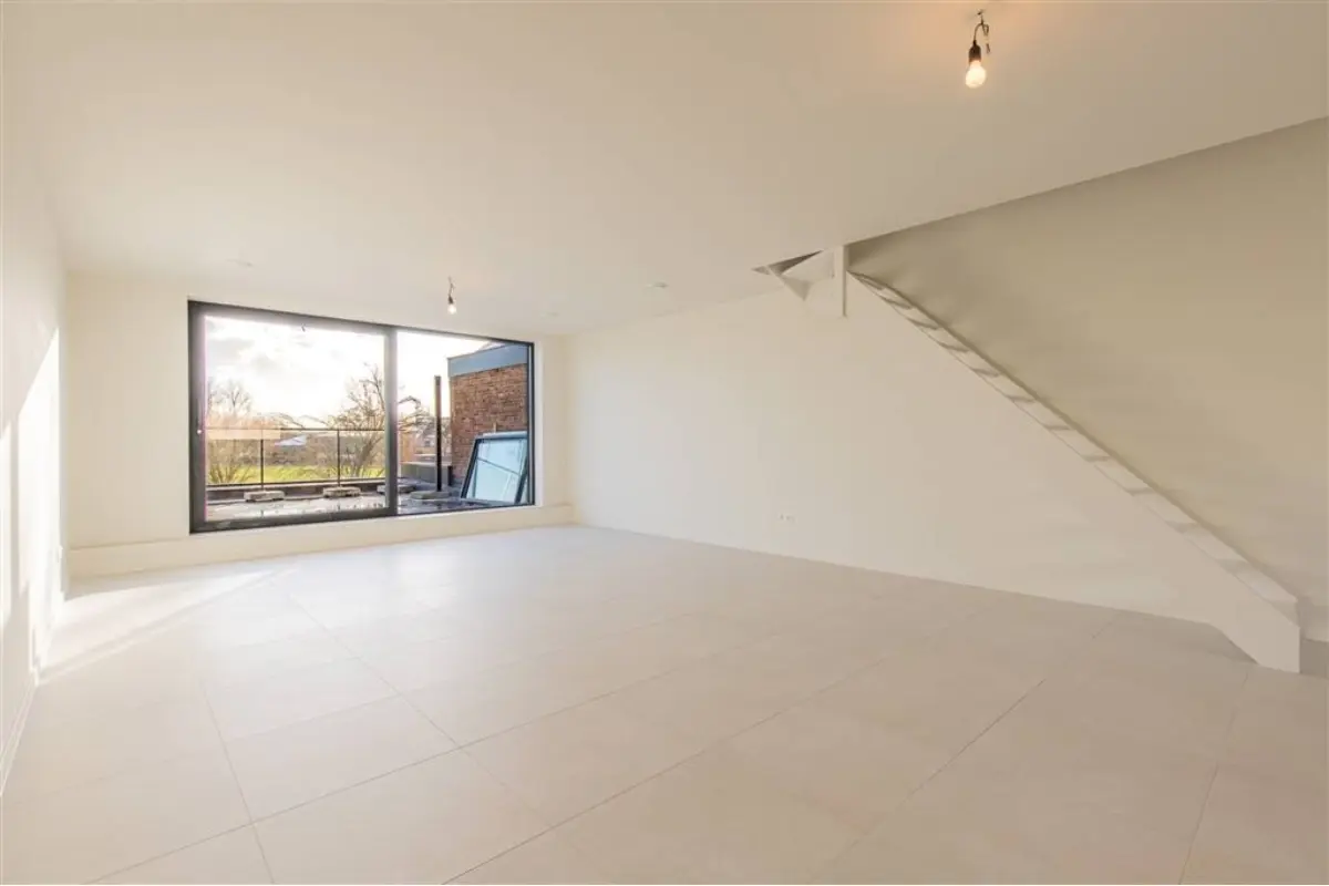 Appartement te  huur in Steenhuffel 1840 1300.00€ 3 slaapkamers 106.63m² - Zoekertje 662133