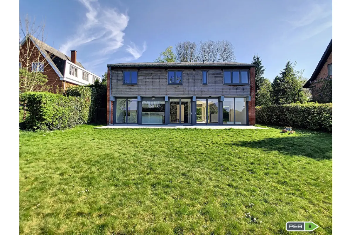 Villa te  huur in Waterloo 1410 2450.00€ 4 slaapkamers 200.00m² - Zoekertje 662829