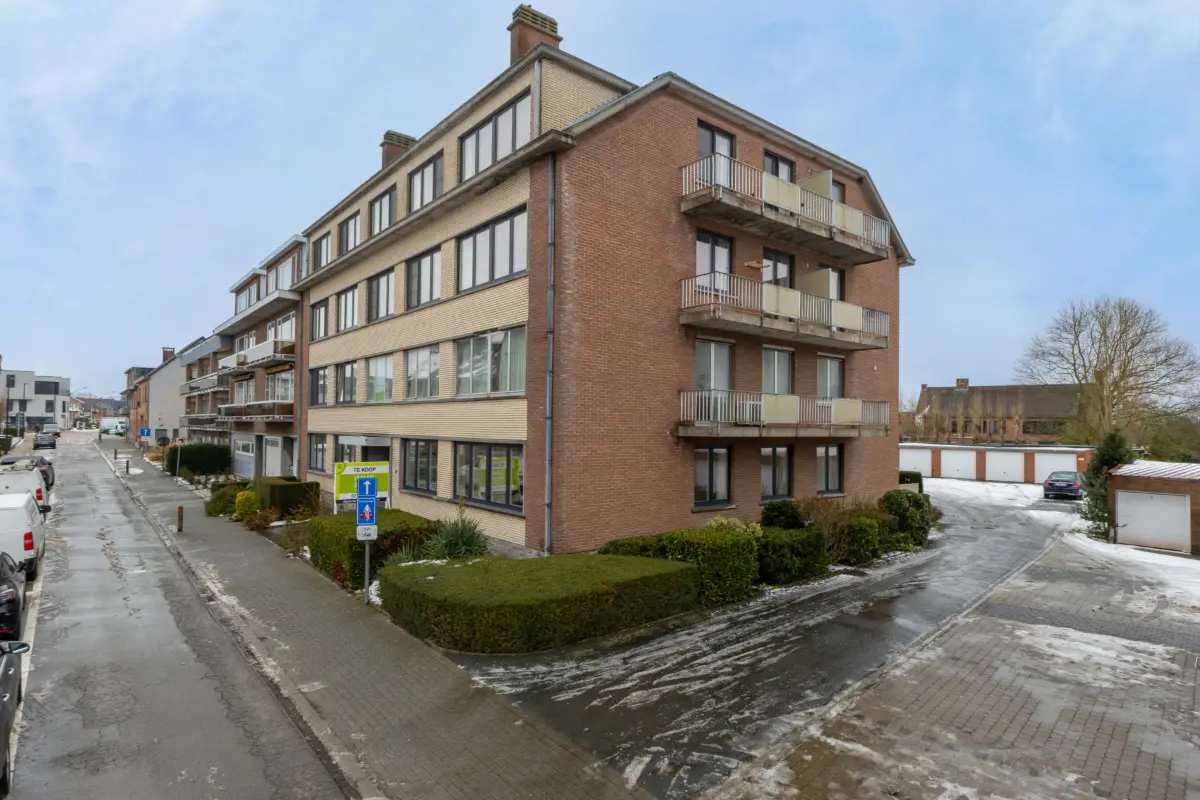 Appartement te  koop in Vlezenbeek 1602 365000.00€ 3 slaapkamers 133.00m² - Zoekertje 663598