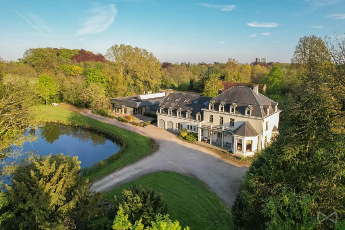 Huis te  koop in Pellenberg 3212 1300000.00€ 8 slaapkamers 600.00m² - Zoekertje 664270