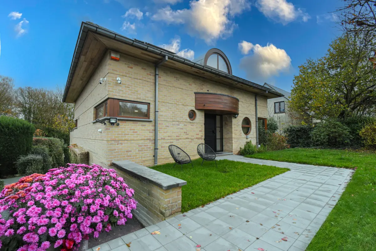 Villa te  koop in Tubeke 1480 600000.00€ 3 slaapkamers 200.00m² - Zoekertje 665040