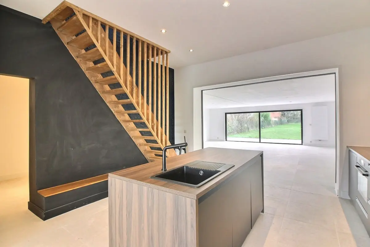 Huis te  huur in Wolvertem 1861 1950.00€ 4 slaapkamers 265.00m² - Zoekertje 665970