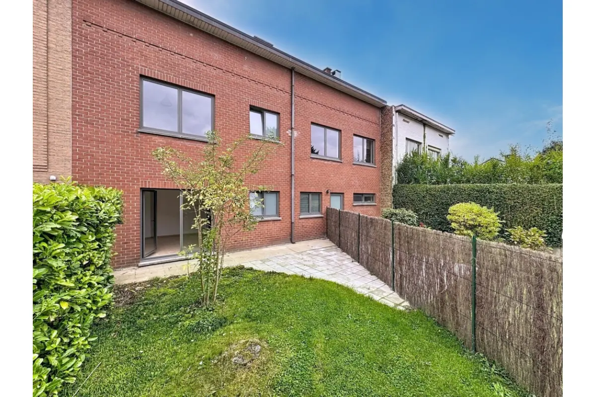 Appartement à louer à Waterloo 1410 1200.00€ 2 chambres 84.00m² - Annonce 666112