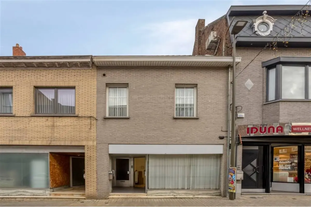 Appartement à vendre à Halle 1500 449000.00€ 3 chambres 279.00m² - Annonce 666927