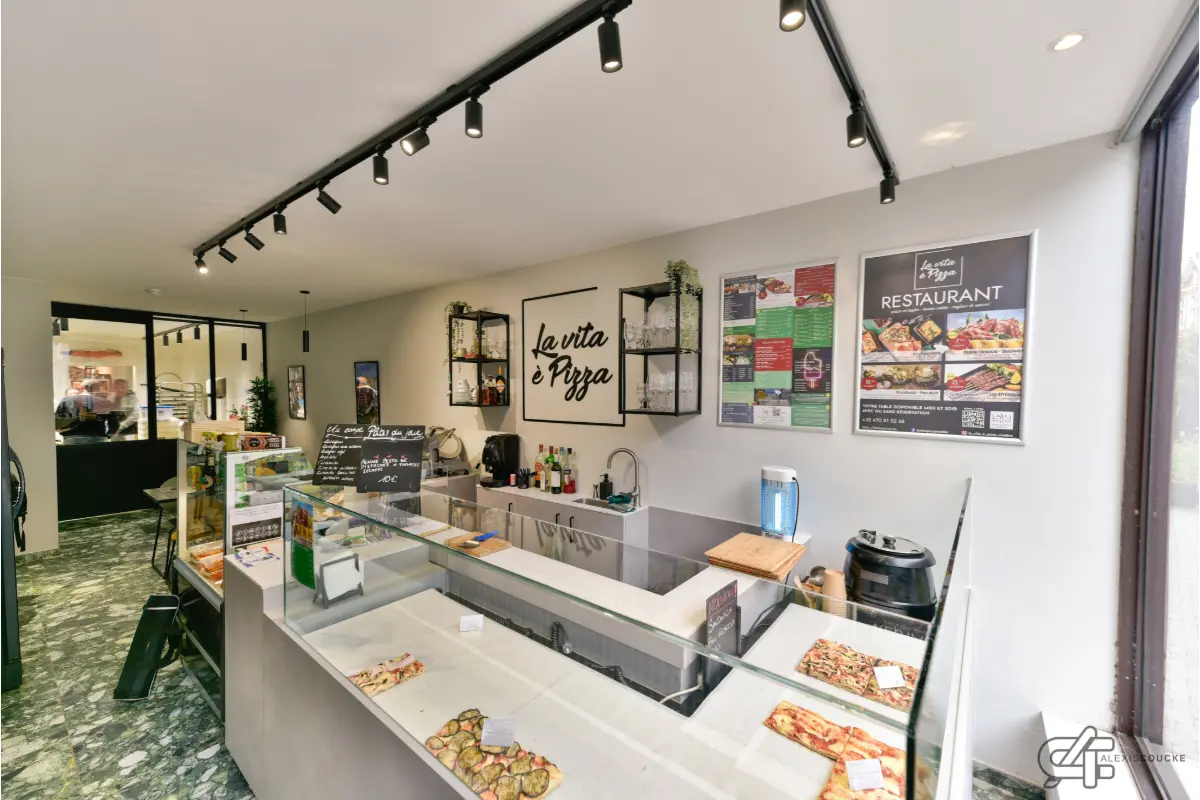 Commerce à  à Nivelles 1400 150000.00€  chambres 55.00m² - Annonce 667177