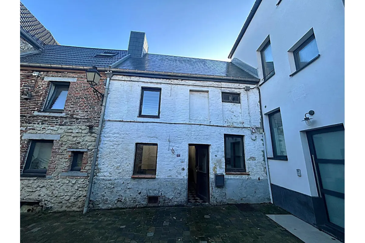 Huis te  koop in Nijvel 1400 169000.00€ 2 slaapkamers 80.00m² - Zoekertje 670197