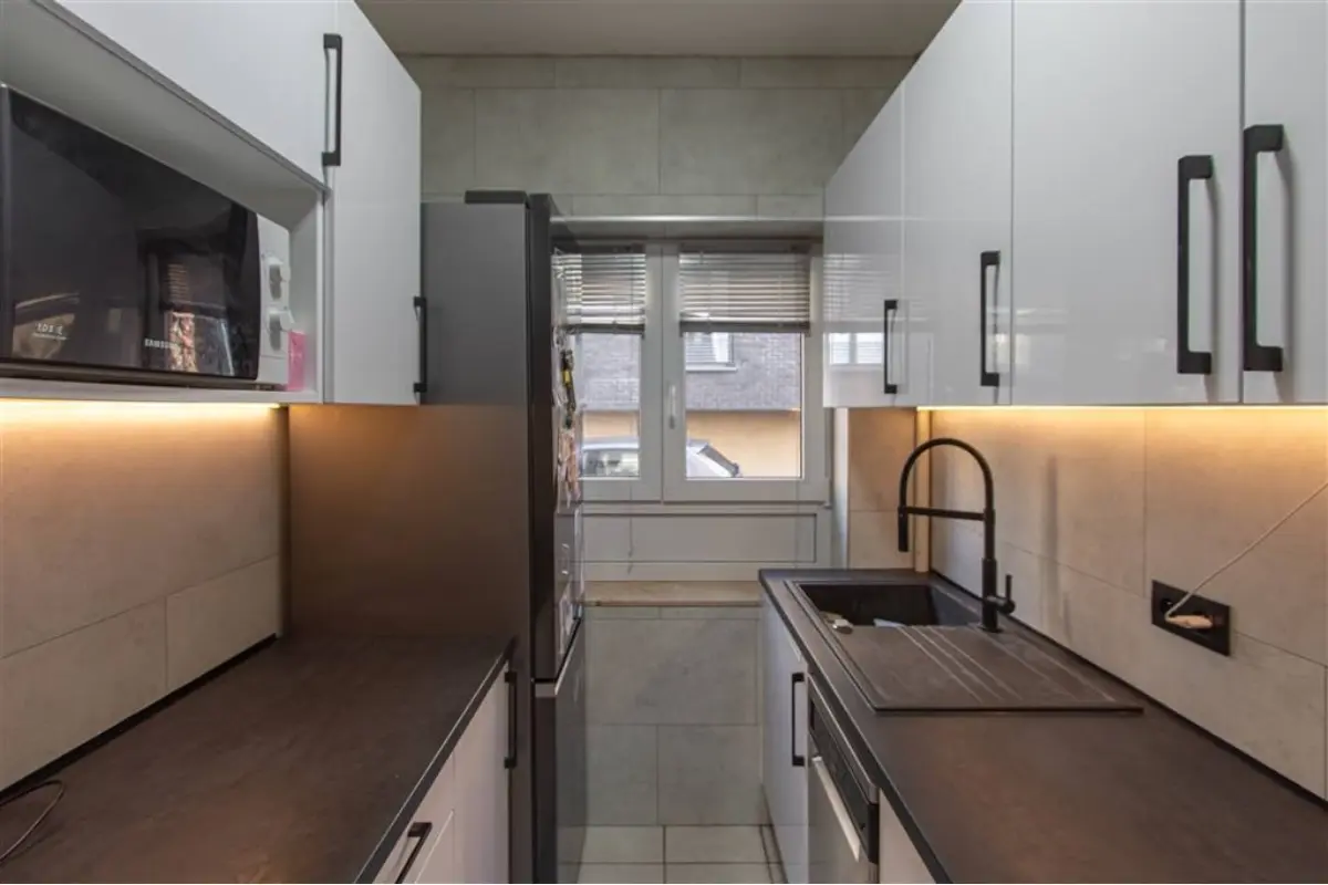 Appartement te  koop in Sint-Genesius-Rode 1640 250000.00€ 2 slaapkamers 97.00m² - Zoekertje 670405