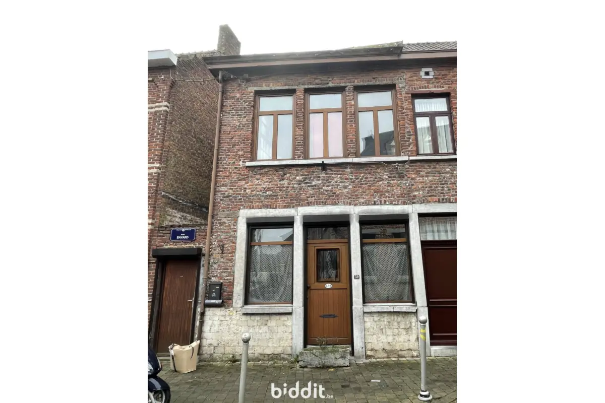 Huis te  koop in Nijvel 1400 170000.00€ 1 slaapkamers m² - Zoekertje 669967