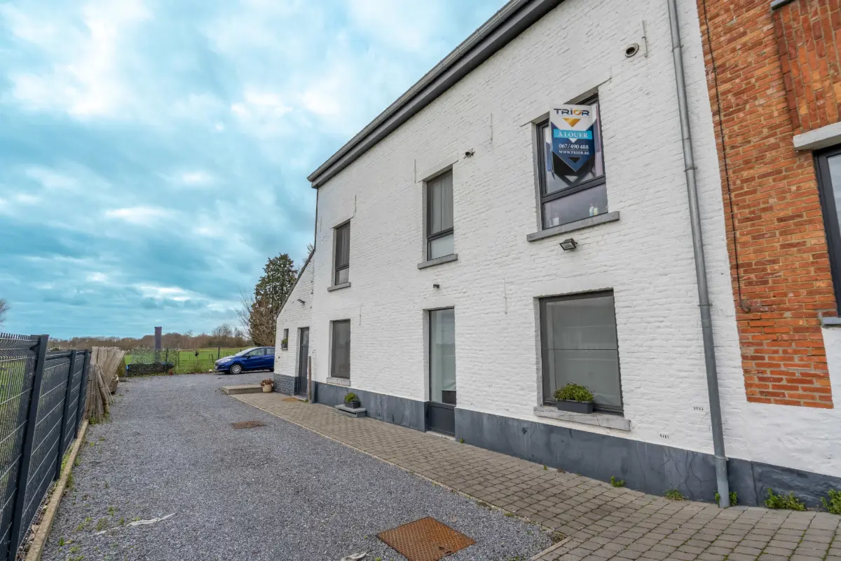 Maison à louer à Nivelles 1400 1150.00€ 3 chambres 112.00m² - Annonce 669652
