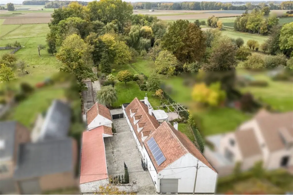 Handelszaak te  koop in Merchtem 1785 960000.00€ 5 slaapkamers 222.00m² - Zoekertje 672126