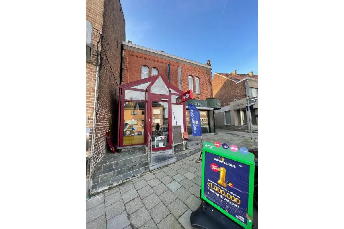 Commerce à  à Grammont 9500 295000.00€ 2 chambres m² - Annonce 671701