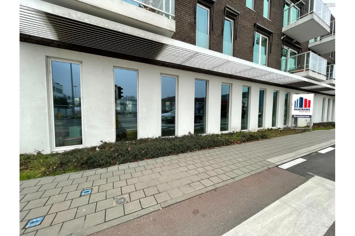 Handelszaak te  koop in Vilvoorde 1800 594000.00€  slaapkamers 360.00m² - Zoekertje 671625