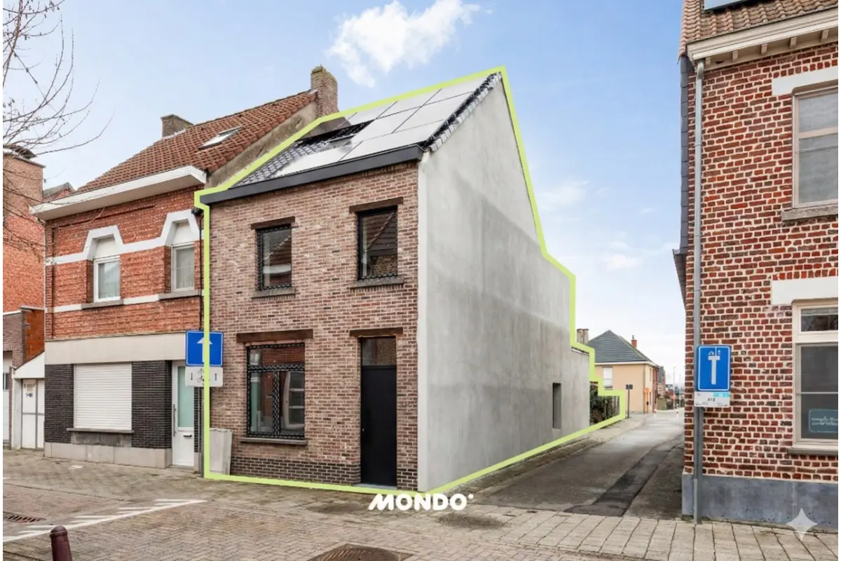 Huis te  koop in Opwijk 1745 419000.00€ 3 slaapkamers 178.00m² - Zoekertje 672759